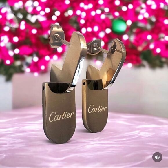 Anthropologie Jewelry - SALE🎁🎄🧸 Repurposed Upcycled Designer (CART*ER) Link earrings
